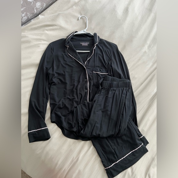 Victorias Secret Pajama Set - Picture 1 of 5